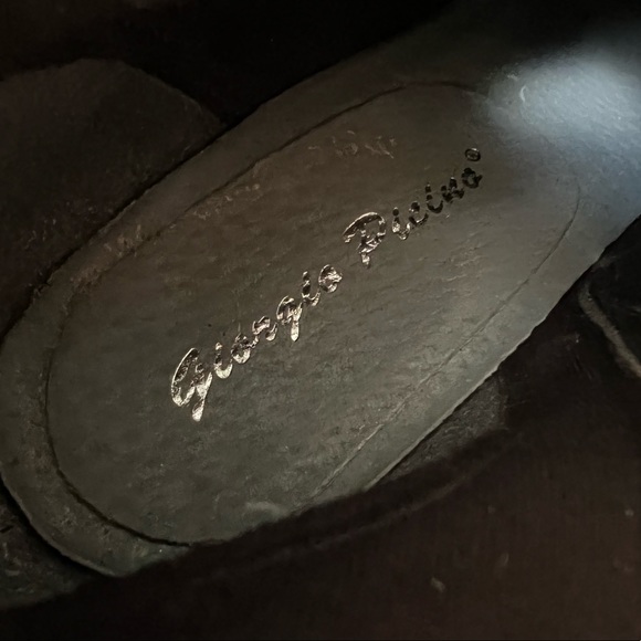 Giorgio Picino black suede lug sole booties / EU size 39 / excellent condition - Picture 6 of 6